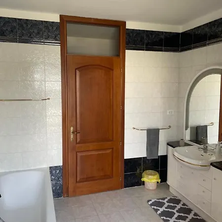 بيت ضيافة Hoara