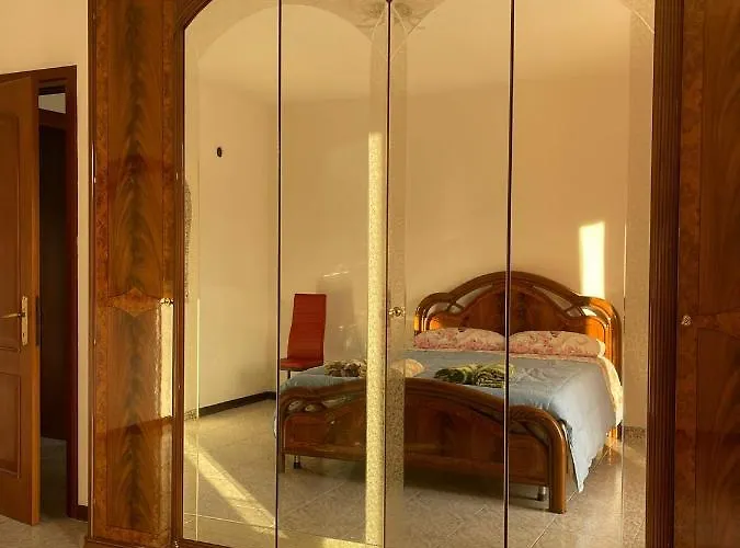 Affittacamere Hoara *